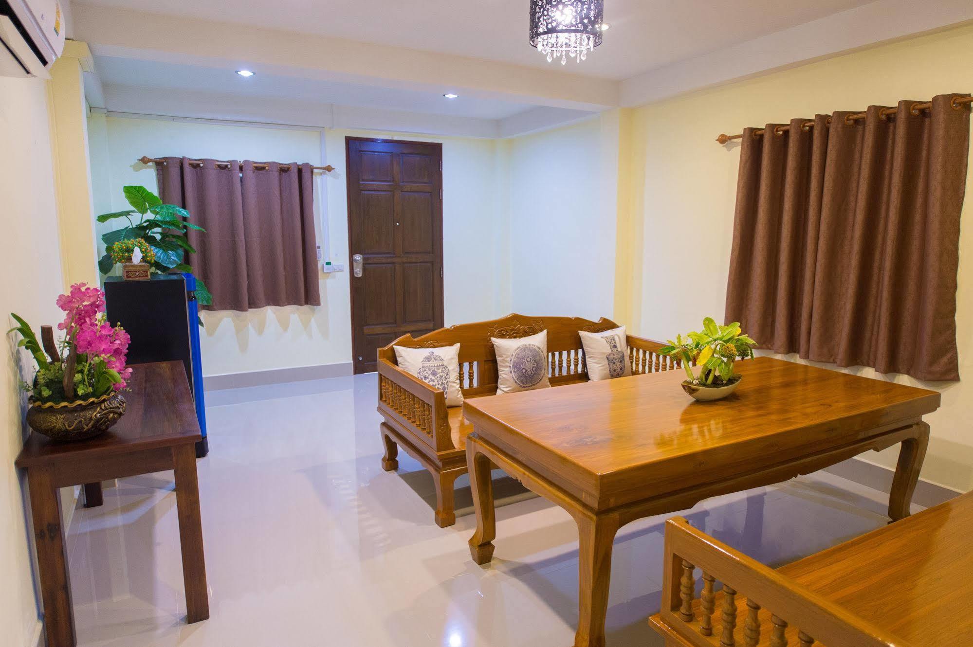 Sri Siam Resort Kanchanaburi City Exteriör bild