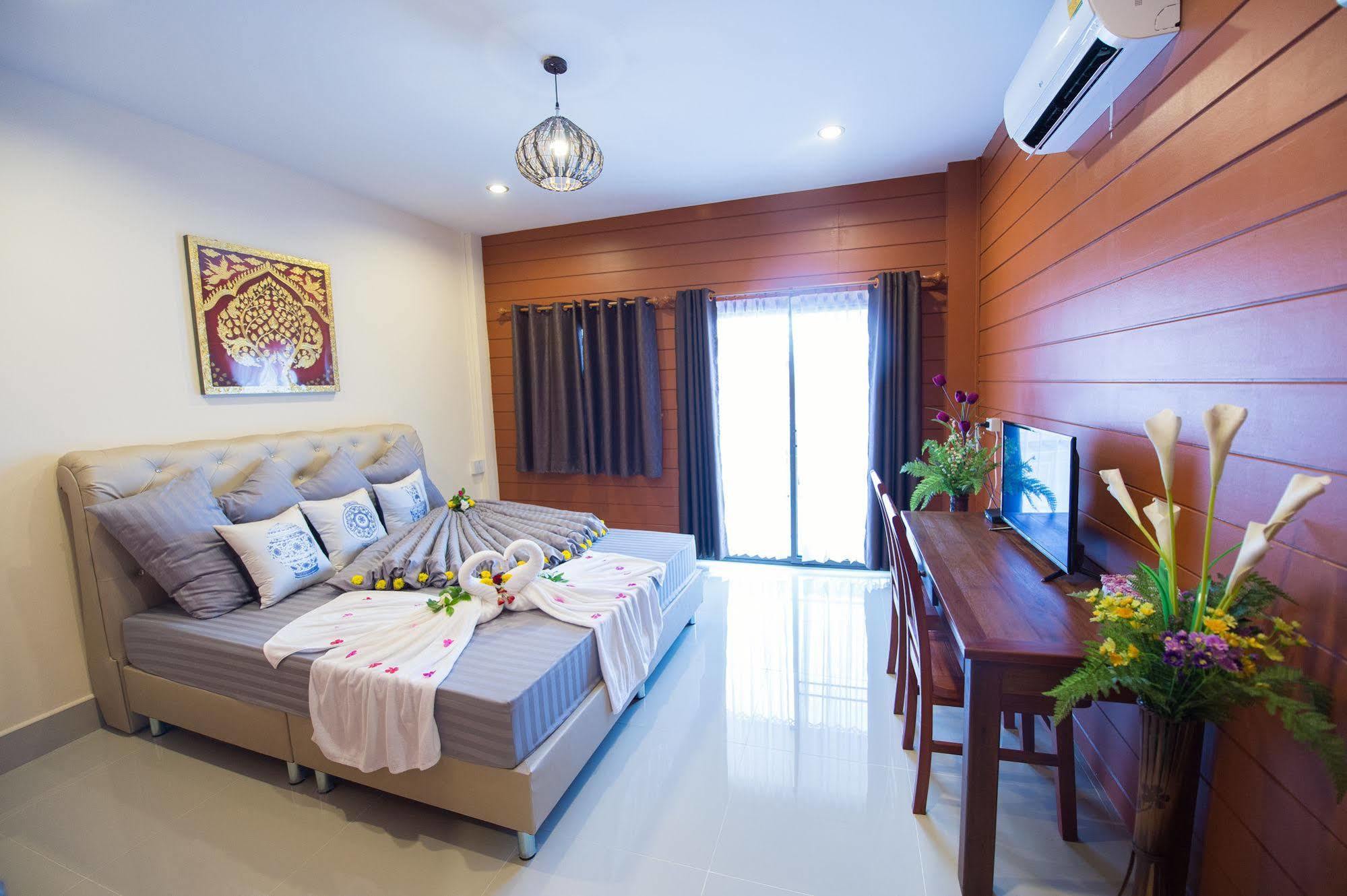 Sri Siam Resort Kanchanaburi City Exteriör bild